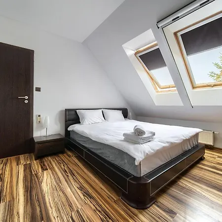 Partynice State Two-level Apartamento Breslavia